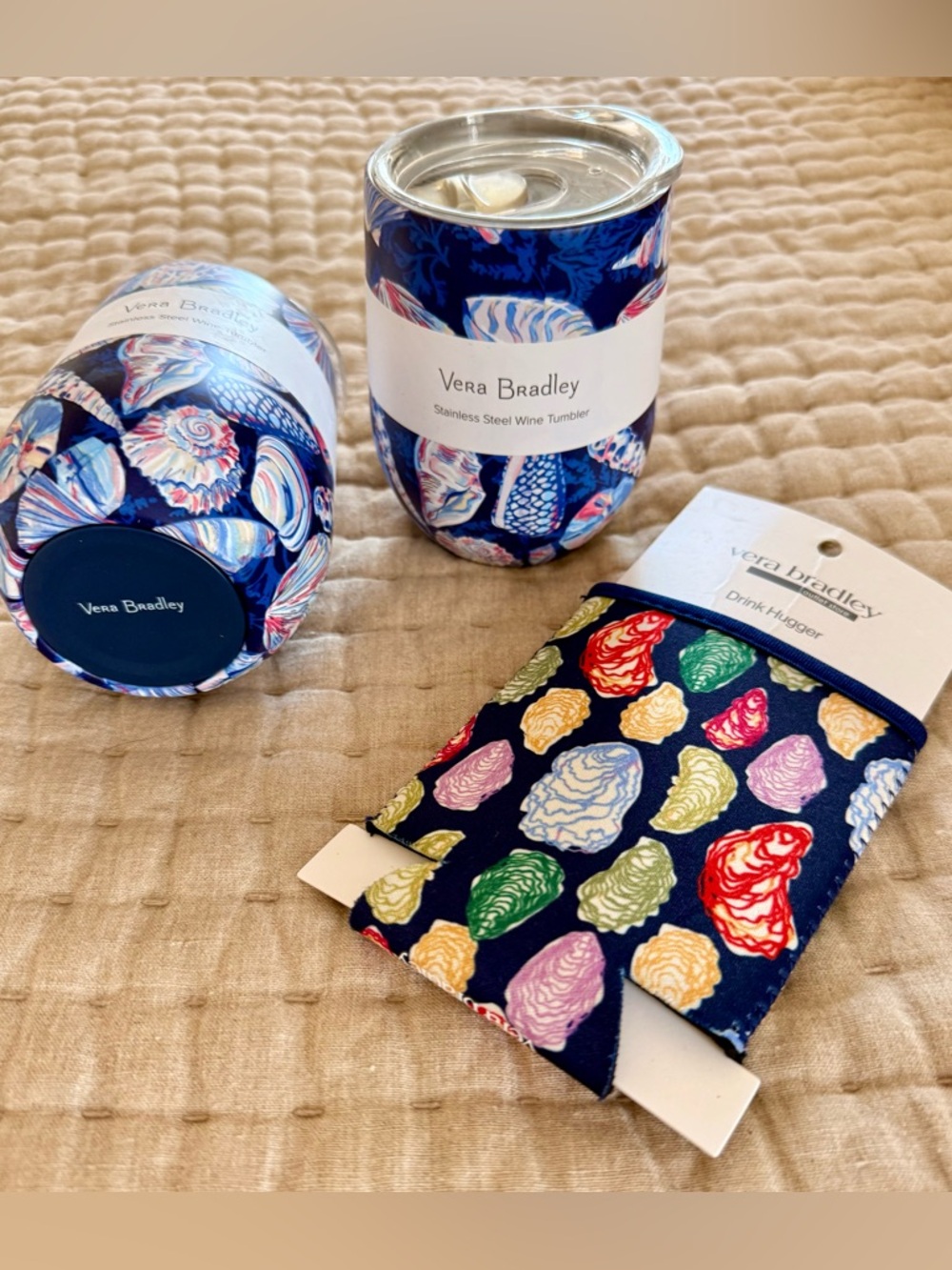 NWT, Vera Bradley, Morning Shells Wine Tumbler Set with single drink hugger